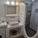 Nikola's Place Ii בית נופש *